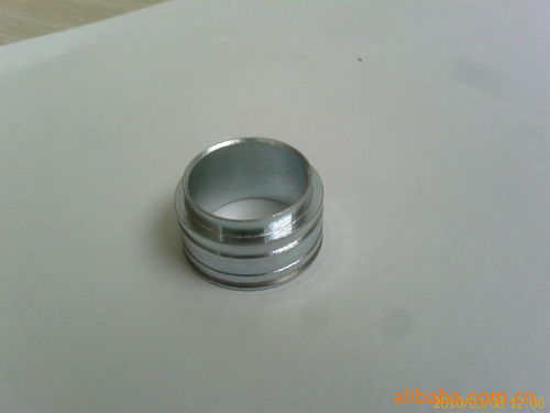 慈溪市長河鎮輝弄汽車配件廠 專業汽車配件制造與市場前景